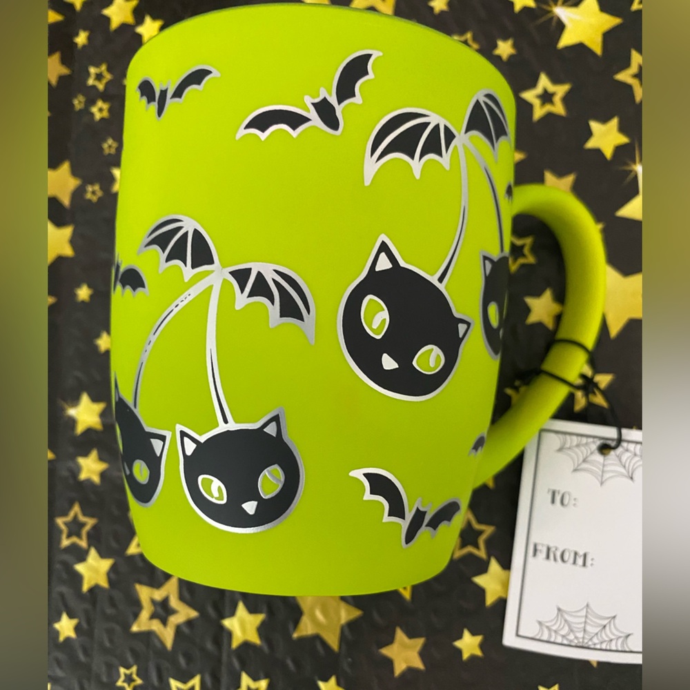 Cobwebs & Cauldrons Lime Green Halloween Mug 16oz soft touch new